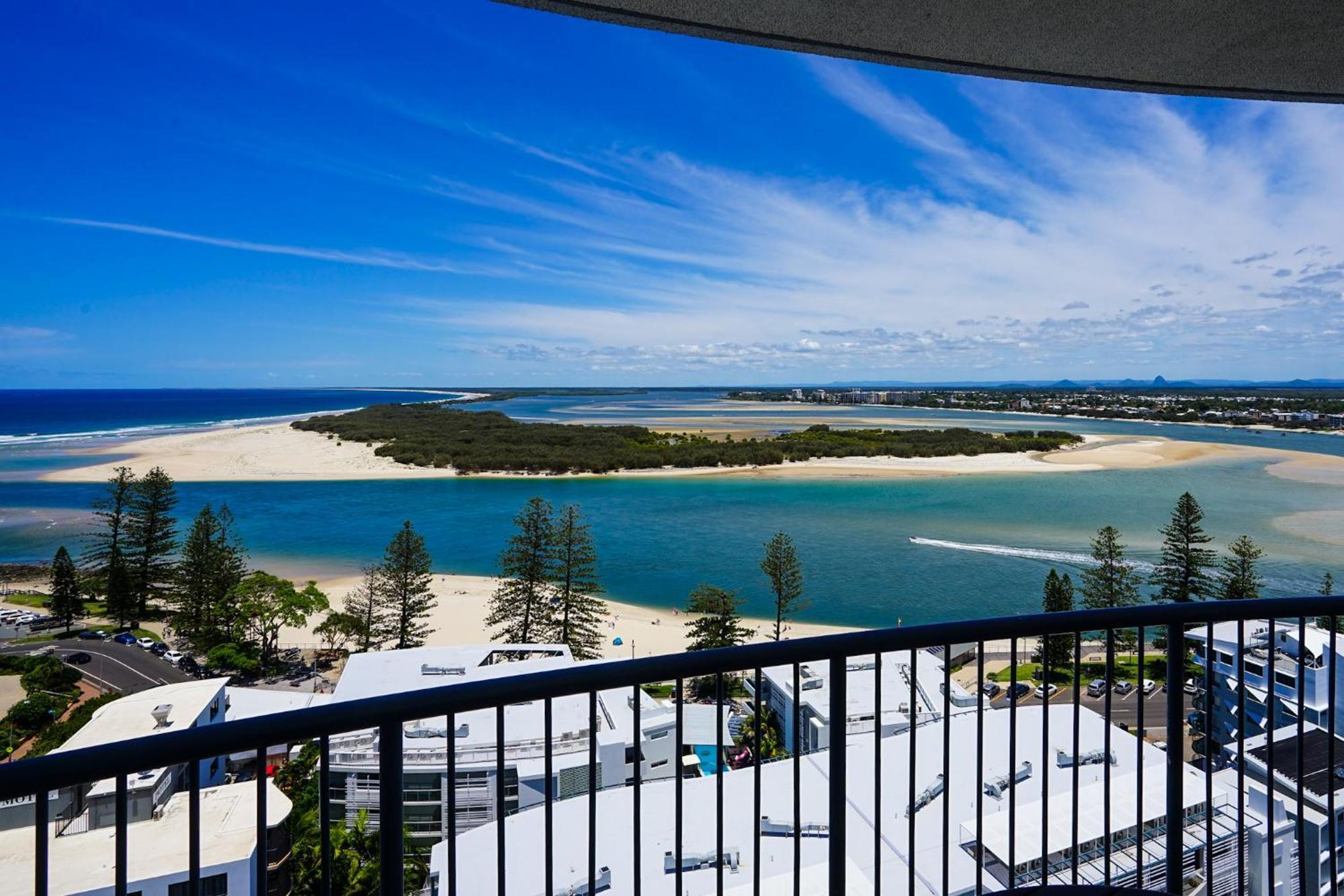 Centrepoint Apartments Caloundra Exterior photo